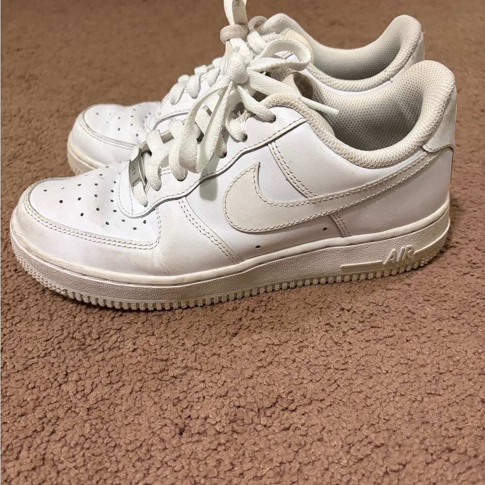 Nike White Air Force 1 Sneakers